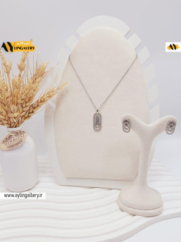 نیم ست نگین دار طرح قفلی نقره ای
