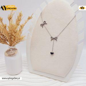 گردنبند طرح پاپیون و آویز دار قلب نقره ای