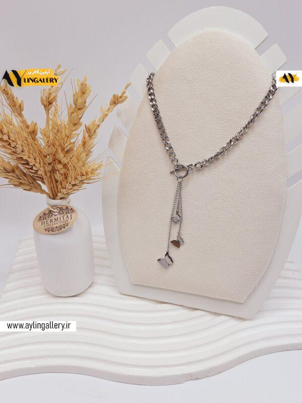 گردنبند زنجیری مدل قفل پروانه نقره ای